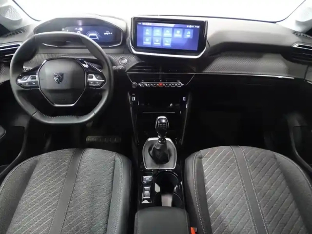 Peugeot 208 1.2 100ch s&amp;s allure — photo 17