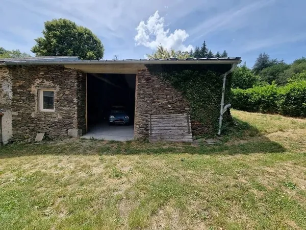 Garage - 94m ²