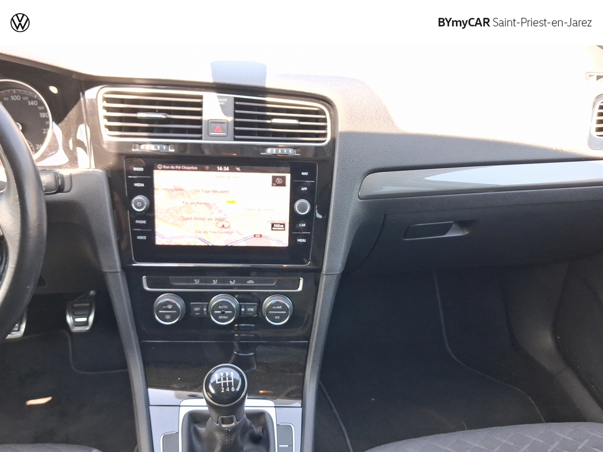 Volkswagen Golf 1.5 TSI 130 EVO BVM6 — photo 11