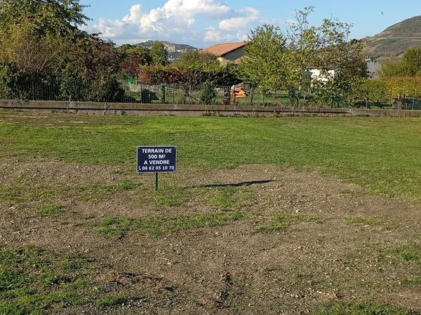 Terrain à Bâtir