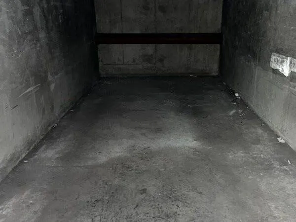 Parking 15 m²