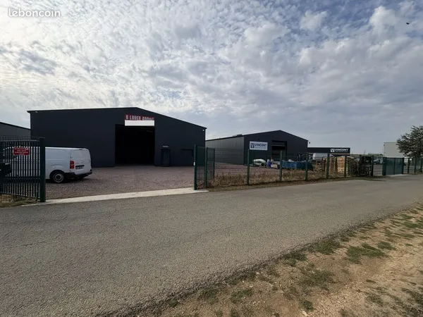 À LOUER — Local commercial/industriel à DREUX/CHERISY(RN12)(28)