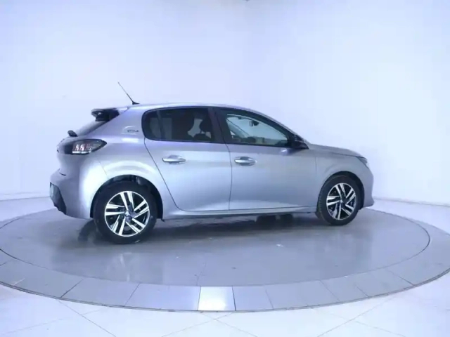 Peugeot 208 puretech 75 s&amp;s bvm5 — photo 5