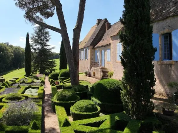 Maison 14 pièces 550 m²