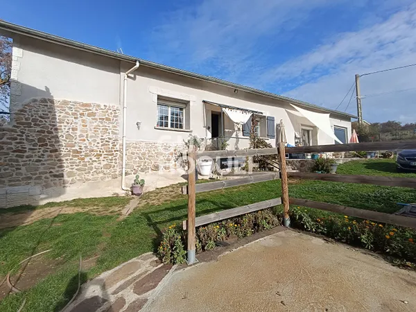 Maison Salt En Donzy 4 pièce(s) 117m2
