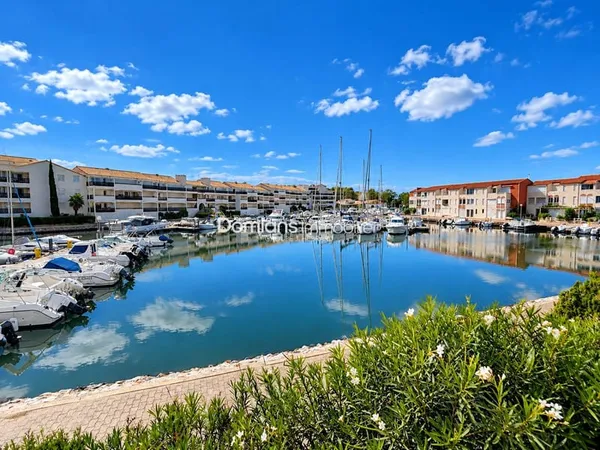 A VENDRE - ST CYPRIEN LES CAPELLANS