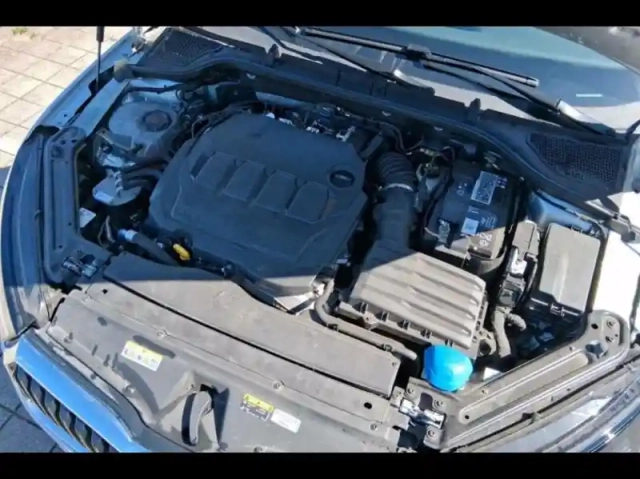 Skoda Octavia combi 2.0 tdi 150ch business dsg7 — photo 15