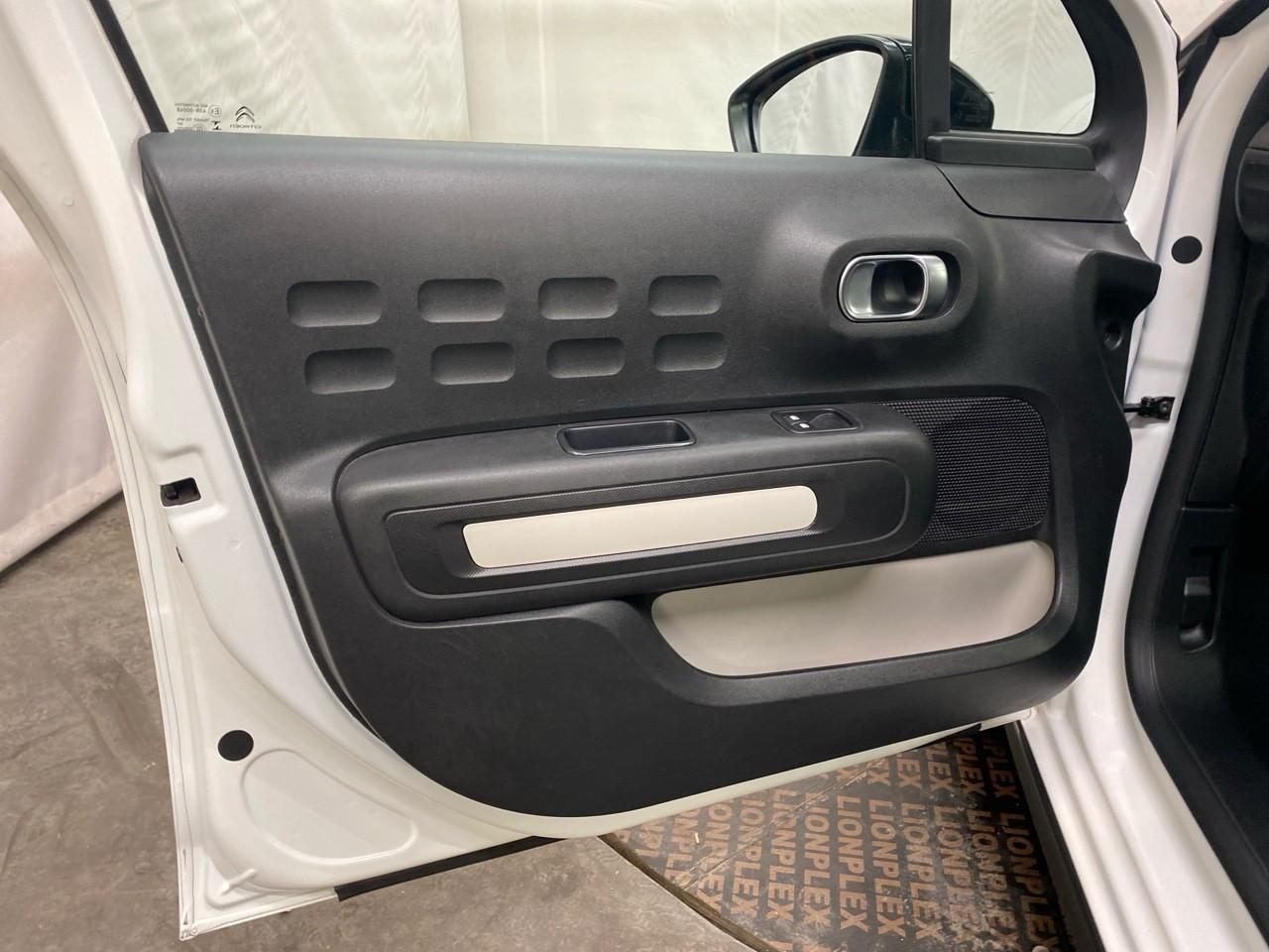 Citroën C3 bluehdi 100 bvm6 you — photo 26