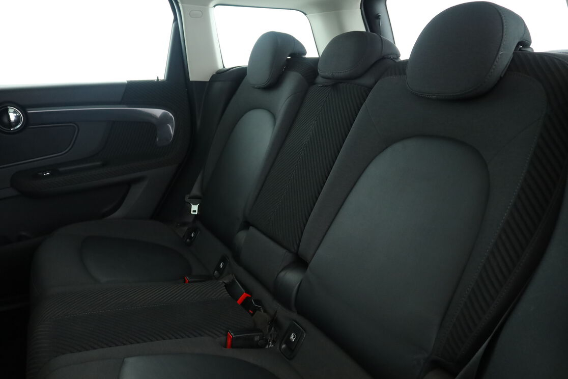 MINI Countryman Cooper SE ALL4 Hybrid BVA6 — photo 13
