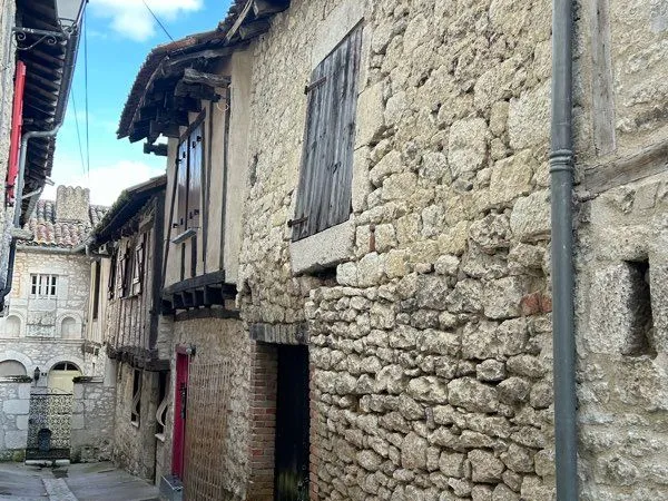 Maison en pierre à rénover