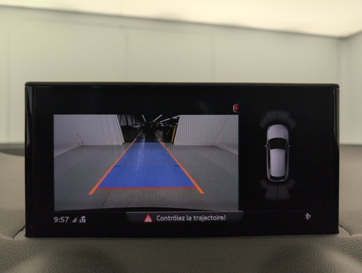 Audi Q2 — photo 17