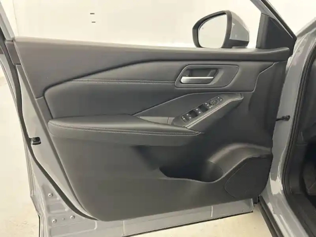 Nissan Qashqai mild hybrid 140 ch — photo 21