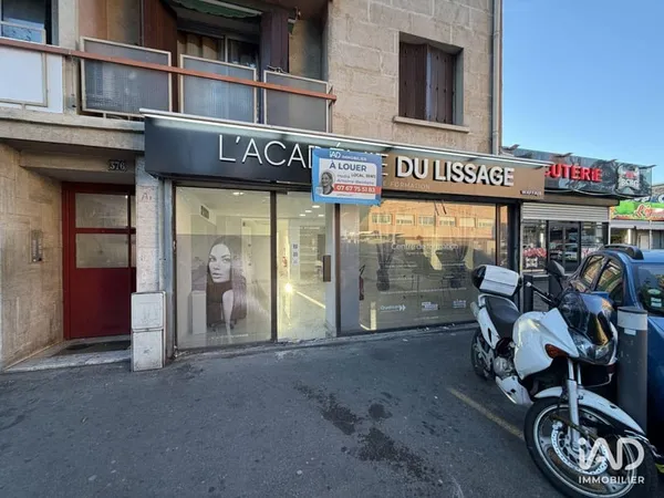 Location Boutique/Local commercial 54 m²