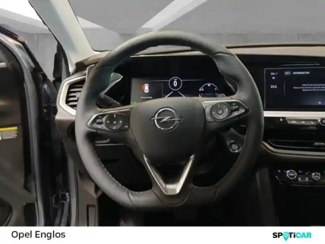 Opel Grandland 1.2 turbo hybrid 136ch gs light e-dct6 — photo 9