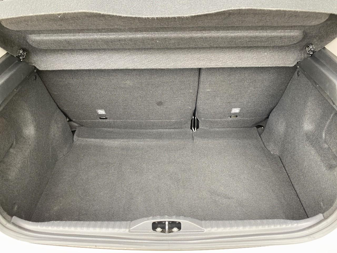 Citroën C3 1.2 puretech 110ch s&s shine pack 121-122g — photo 6