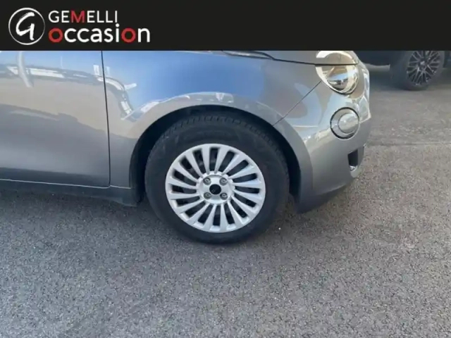 Fiat 500 e 95ch action plus — photo 6