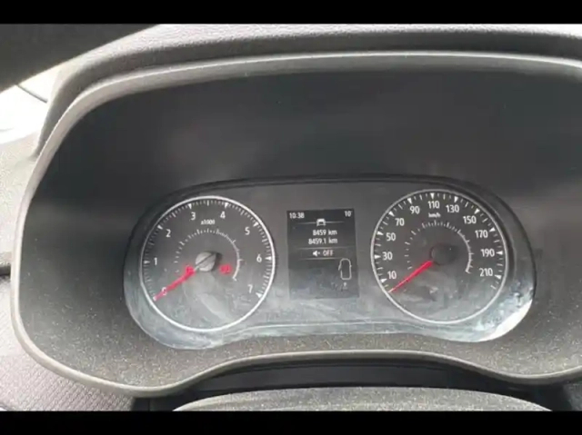 Dacia Sandero 1.0 sce 65ch essential — photo 9