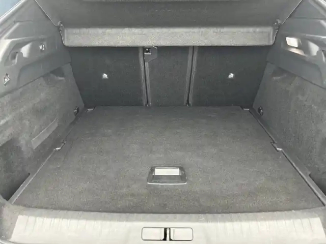 Peugeot 3008 hybrid 136 e-dcs6 — photo 35