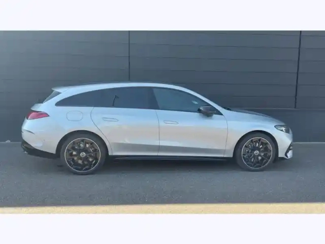 Mercedes Cla eq — photo 6