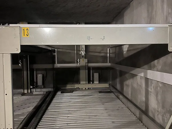 Parking 11 m²