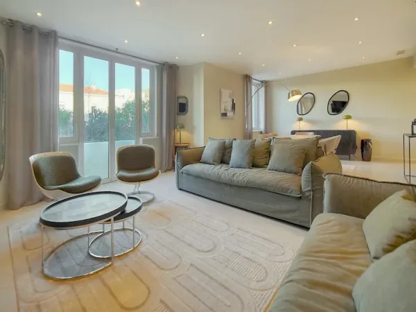 Appartement 4 pièces 150 m²