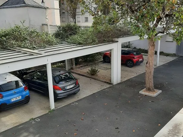 Location parking quartier Lafayette