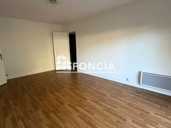 Appartement Location Le Perreux-sur-Marne 2p 48m² 1010€