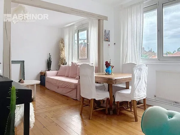 Appartement 2 pièces 61 m²