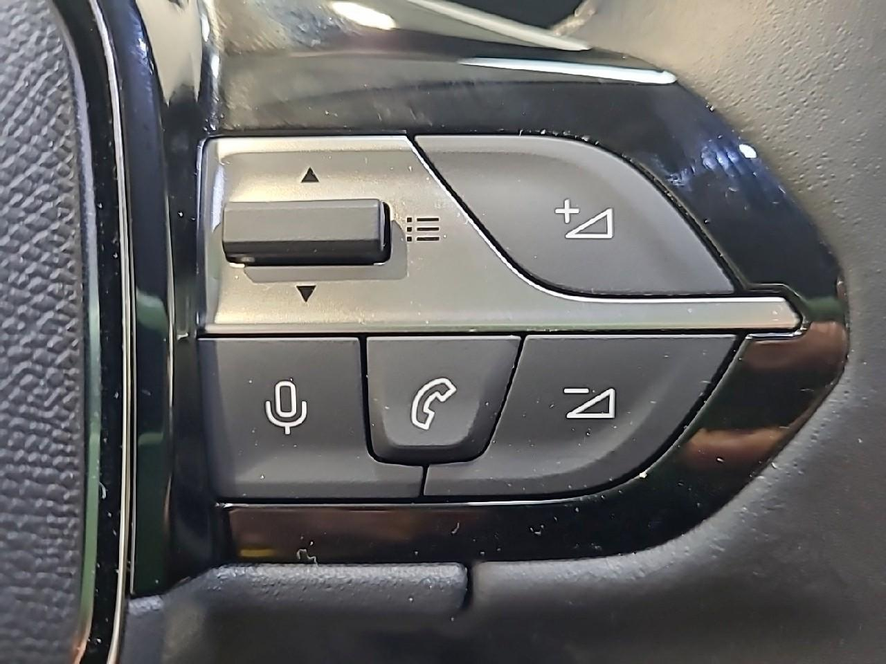 Peugeot 308 sw hybrid 136 e-dcs6 allure — photo 20