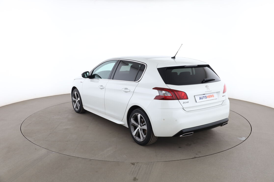 Peugeot 308 1.6 Blue-HDi GT Line — photo 3