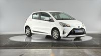 Toyota Yaris 100h Dynamic 5p MY19 — photo 3
