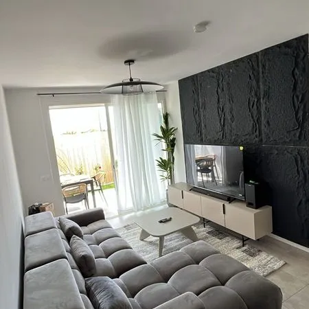Location f2 meublé neuf, nouvelle résidence Sainte-Anne
