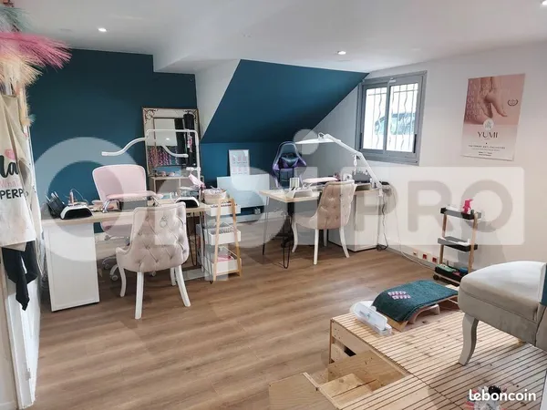 Local commercial 69 m²