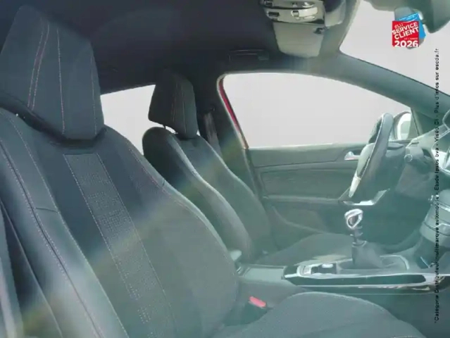 Peugeot 308 1.5 bluehdi 130ch s&amp;s gt line — photo 5