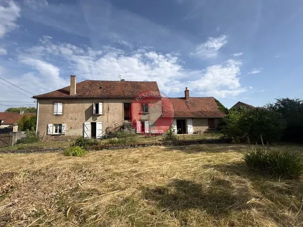 Maison de caractère de 160 m² à rénover  À 7 min de Sem....