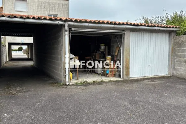 Parking 13 m²