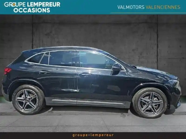 Mercedes Gla 180 d 116ch amg line 8g-dct — photo 5