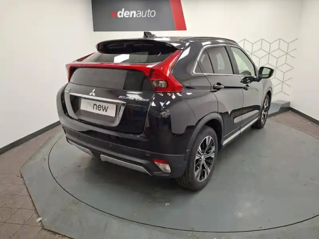 Mitsubishi Eclipse cross 1.5 mivec 163 bvm6 2wd — photo 12