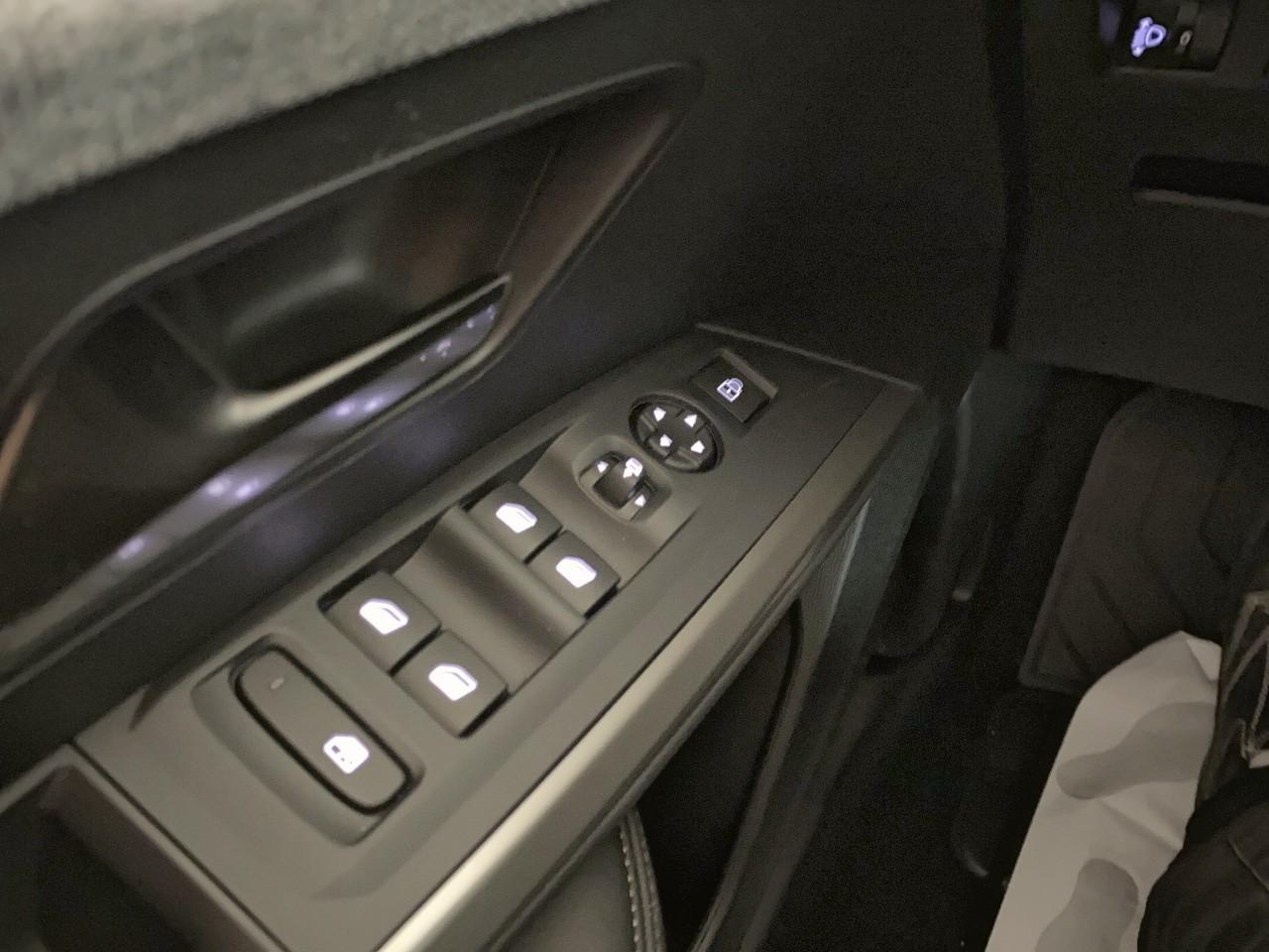 Peugeot 3008 hybrid 145 e-dcs6 allure — photo 20