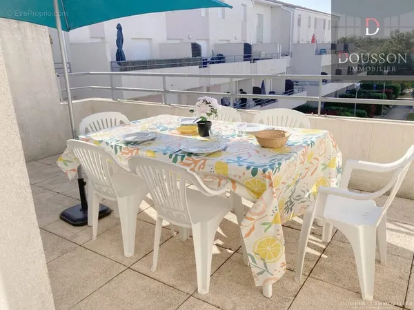 Port Camargue : appartement P3 en duplex dernier étage AVEC parking