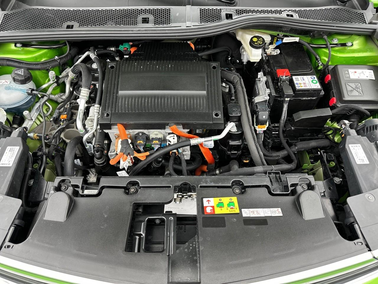 Opel Mokka electrique 136 ch & batterie 50 kwh elegance — photo 13
