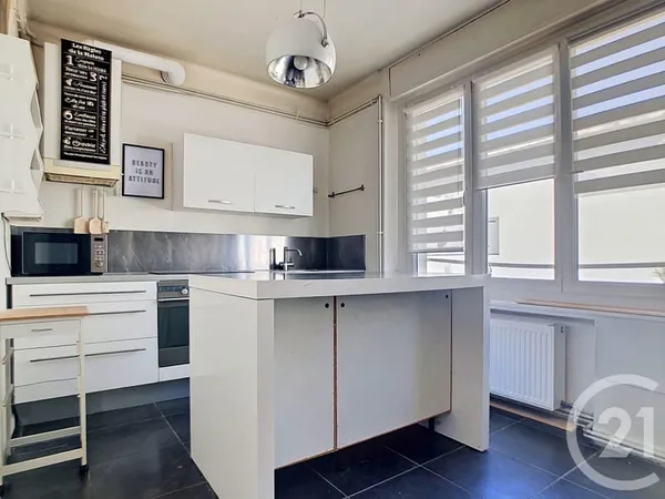 Appartement 4 pièces 76 m²