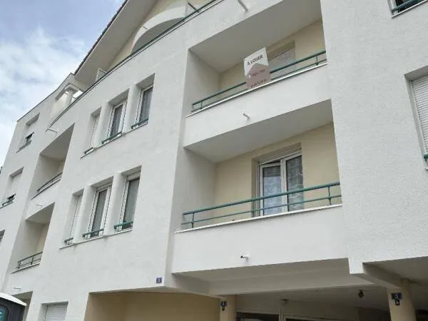 Studio 1 pièce 18 m²