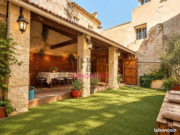 Maison de ville 8 pièces 195 m²