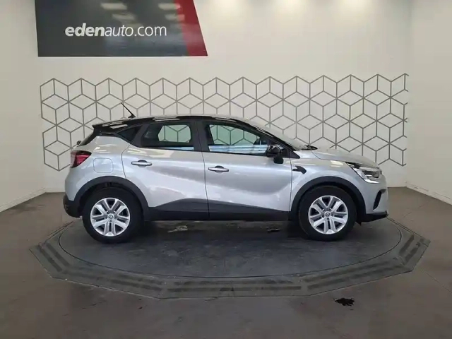Renault Captur tce 140 - 21 — photo 6