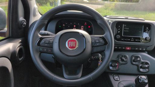 Fiat Panda 1.0 BSG Hybrid 65 - Icone – 2026 – 30 km – Hybride essence – Boîte Manuelle — photo 39