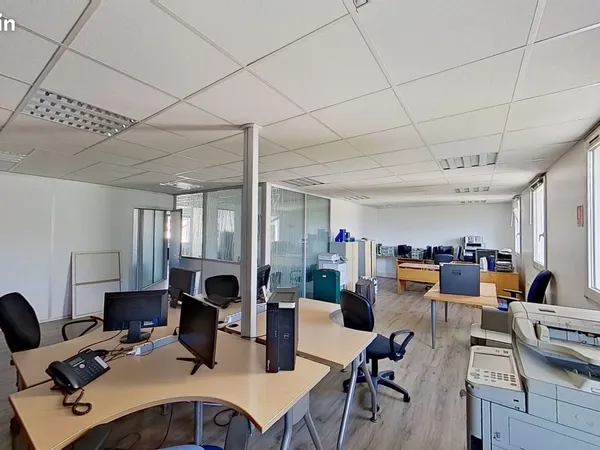 Bureaux 180 m² VIROFLAY