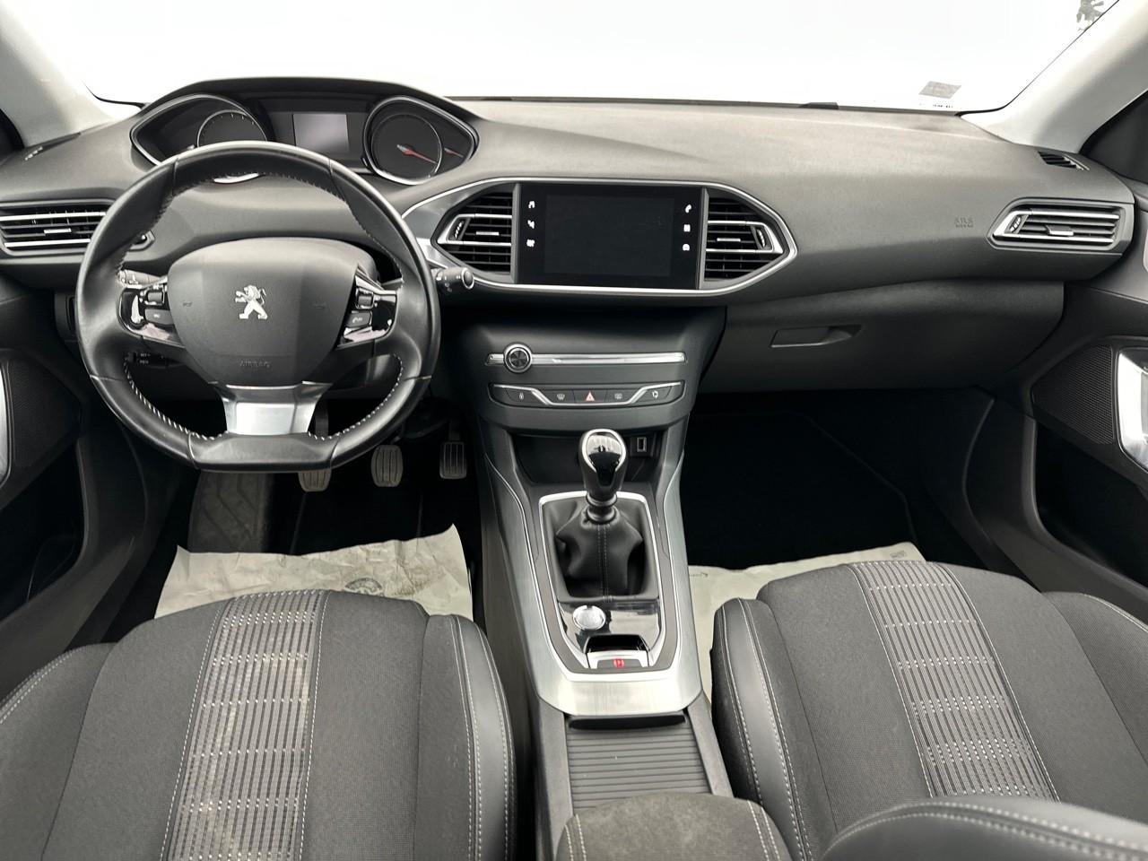Peugeot 308 bluehdi 130ch s&s bvm6 allure — photo 11