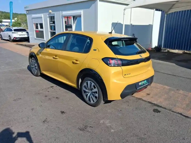 Peugeot 208 electrique 50 kwh 136ch — photo 7