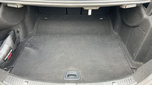 Mercedes Classe E 220 d 194  9G-Tronic - AMG Line – 2018 – 155900 km – Diesel – Boîte Automatique — photo 29